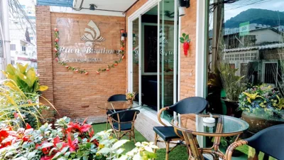 Ruen Buathong Boutique Hotel Patong Beach – Foto 12